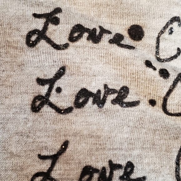 Juicy Couture " Love couture" high slit gray tee - Picture 10 of 13